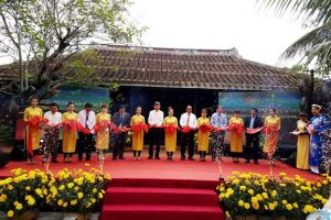 Lễ hội văn hóa Tơ lụa và Thổ cẩm Việt Nam – Thế giới 2017